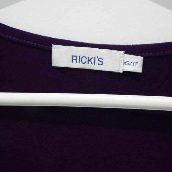 Women Ruffle Top - Picture 5 of 5